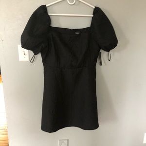 Black puffy sleeve blouse